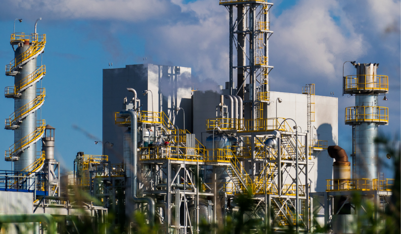 Fertilizer production plants with urea reactors, ammonia units, and specialized bolting solutions